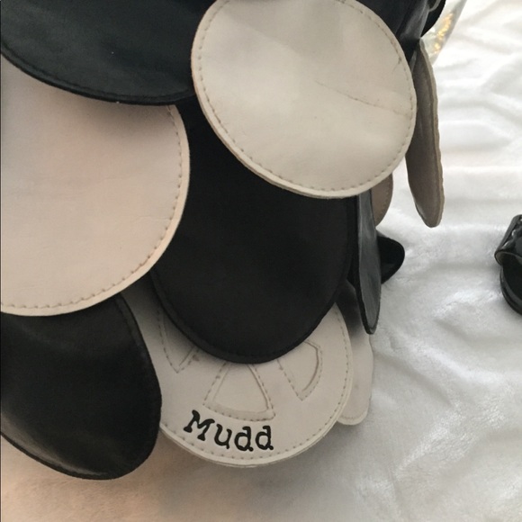 Shoulder Bag/Black/White - Picture 3 of 5